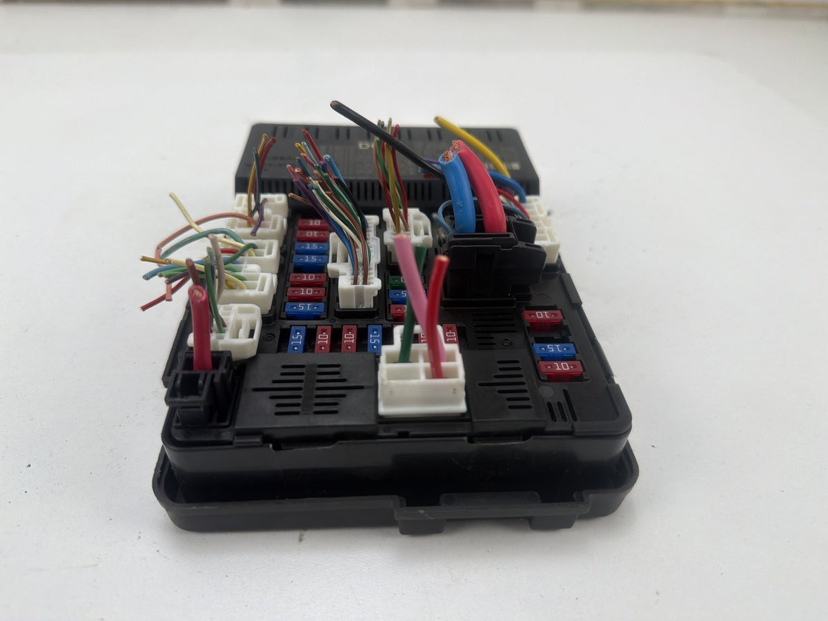 2013-2018 Nissan Altima Cabin Interior Junction Block Fuse Box Panel Module OEM