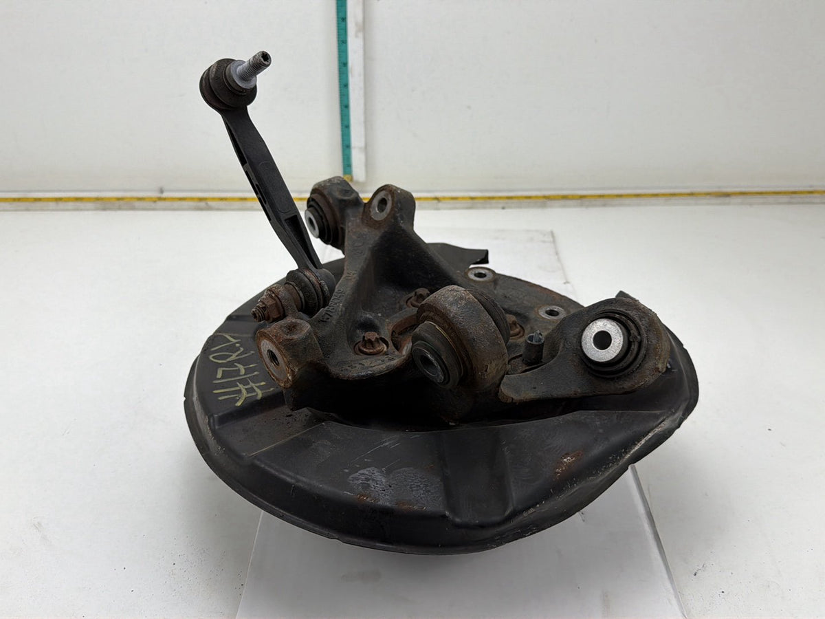 2012-2015 BMW X1 AWD Rear Left Spindle Knuckle W/ Hub 6788049 OEM