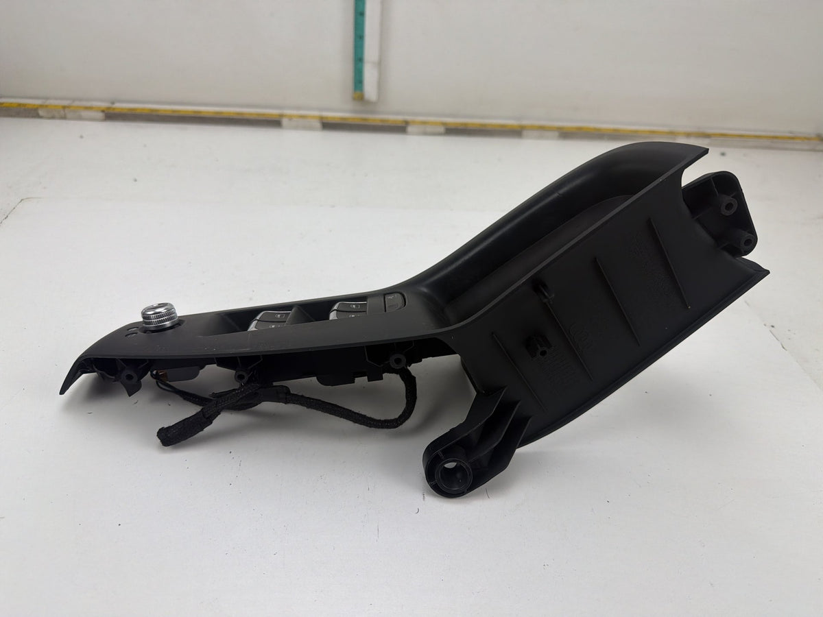 2013-2017 Audi Q5 Front Left Driver Side Window Control Switch 8R1867171A OEM