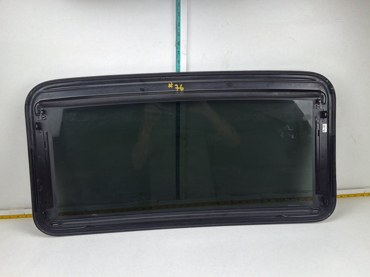 2007-2014 Cadillac Escalade Upper Sunroof Sun Roof Glass 43R-002444 OEM