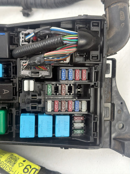 2006-2013 Lexus IS250 Engine Fuse Relay Box Junction Module 89211-53010 OEM