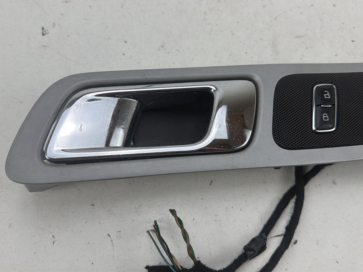 2011-2015 Ford Explorer Left Front Driver Door Interior Handle OEM