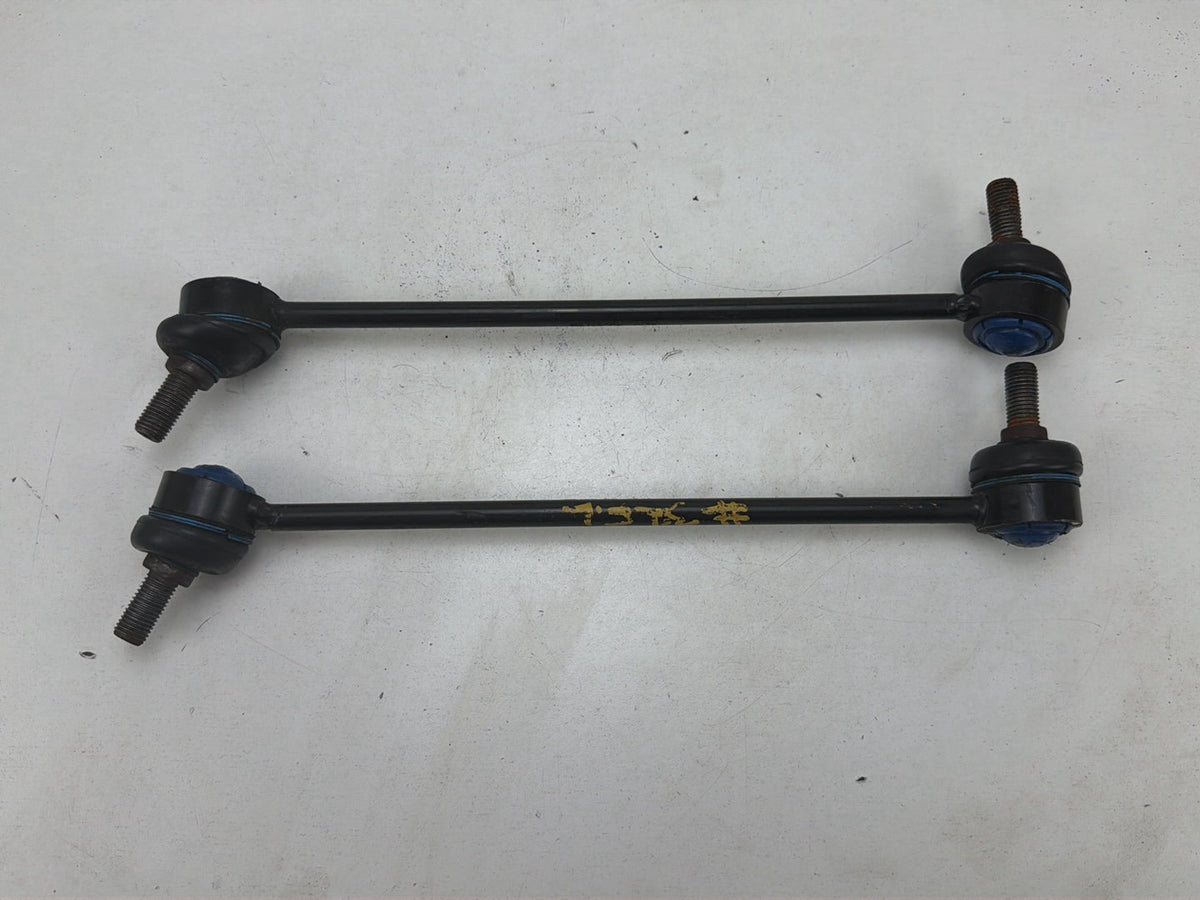 2012-2016 BMW 528i F10 Front Left and Right Stabilizer Sway Bar End Link Set OEM