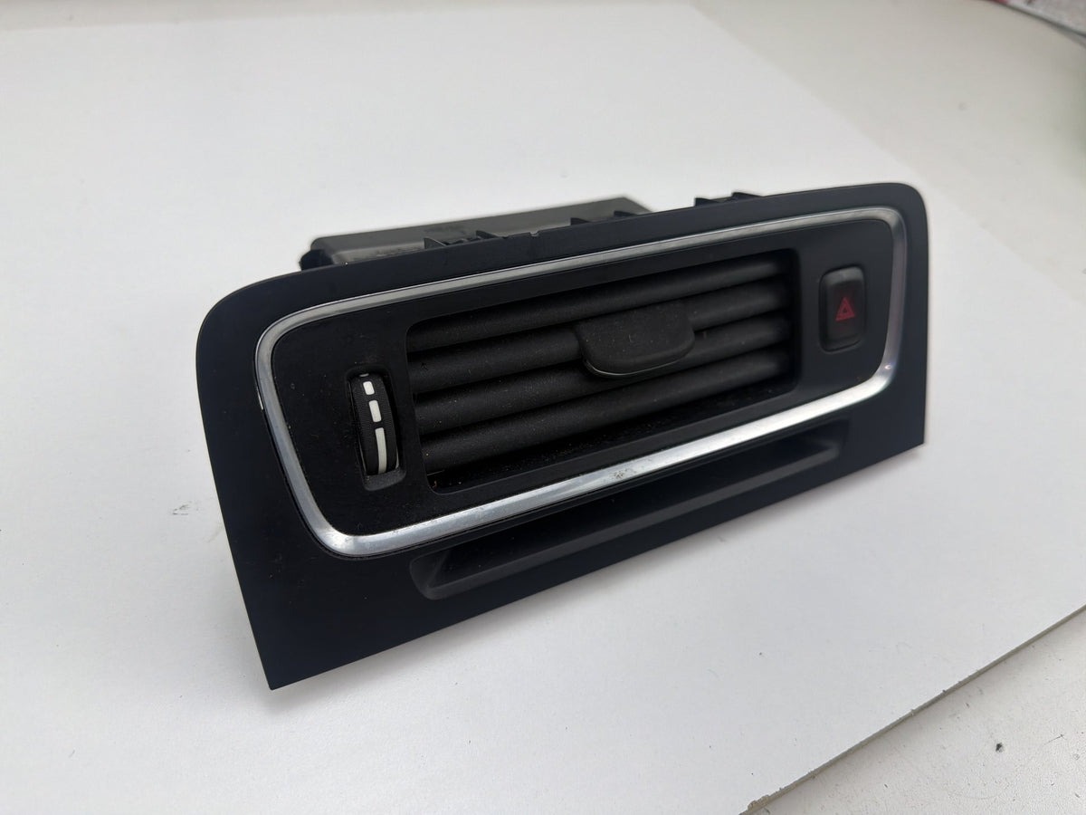 2011-2018 Volvo S60 Dash Center Air Vent Grille w/ Hazard Switch 30791699 OEM