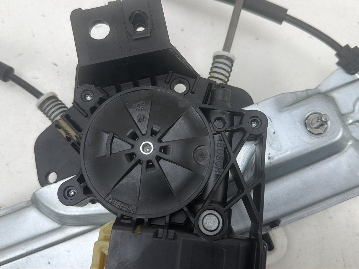 2013-2019 Ford Escape Left Front Window Regulator/Motor CM093110A OEM