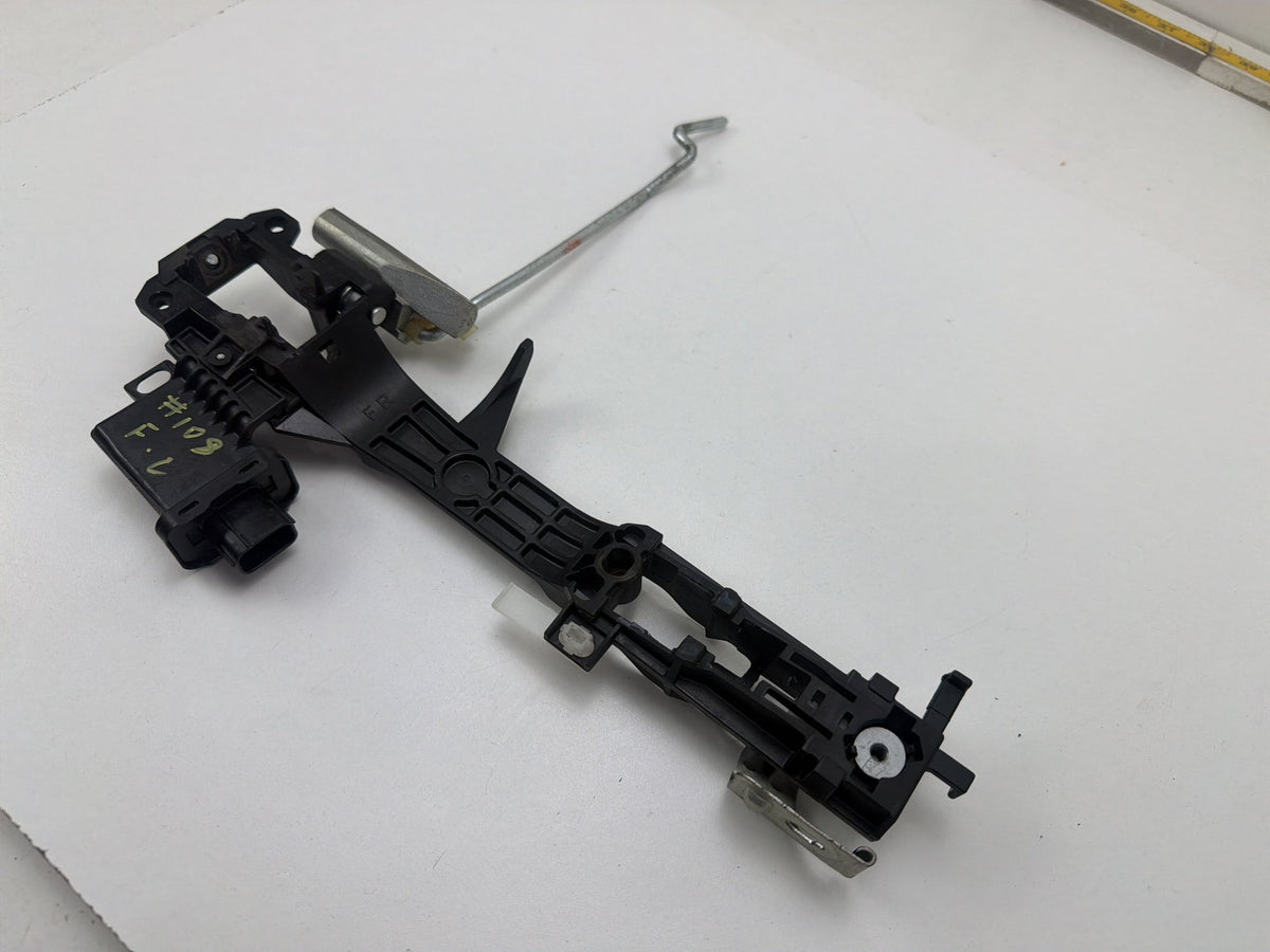 2006-2015 Lexus IS250 Front Right Side Exterior Door Handle Base Bracket OEM