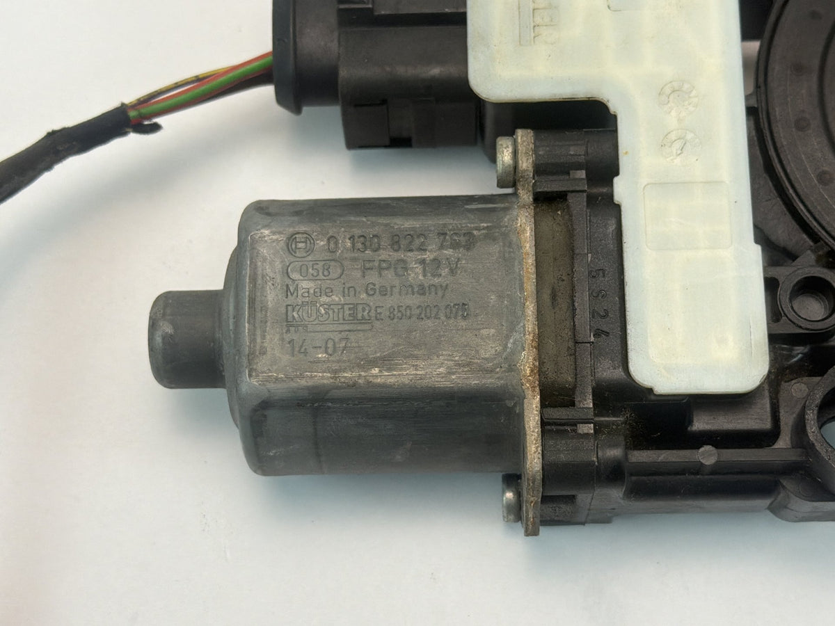 2015-2020 Audi A3 Right Passenger Side Window Regulator Motor 5Q0959811C OEM
