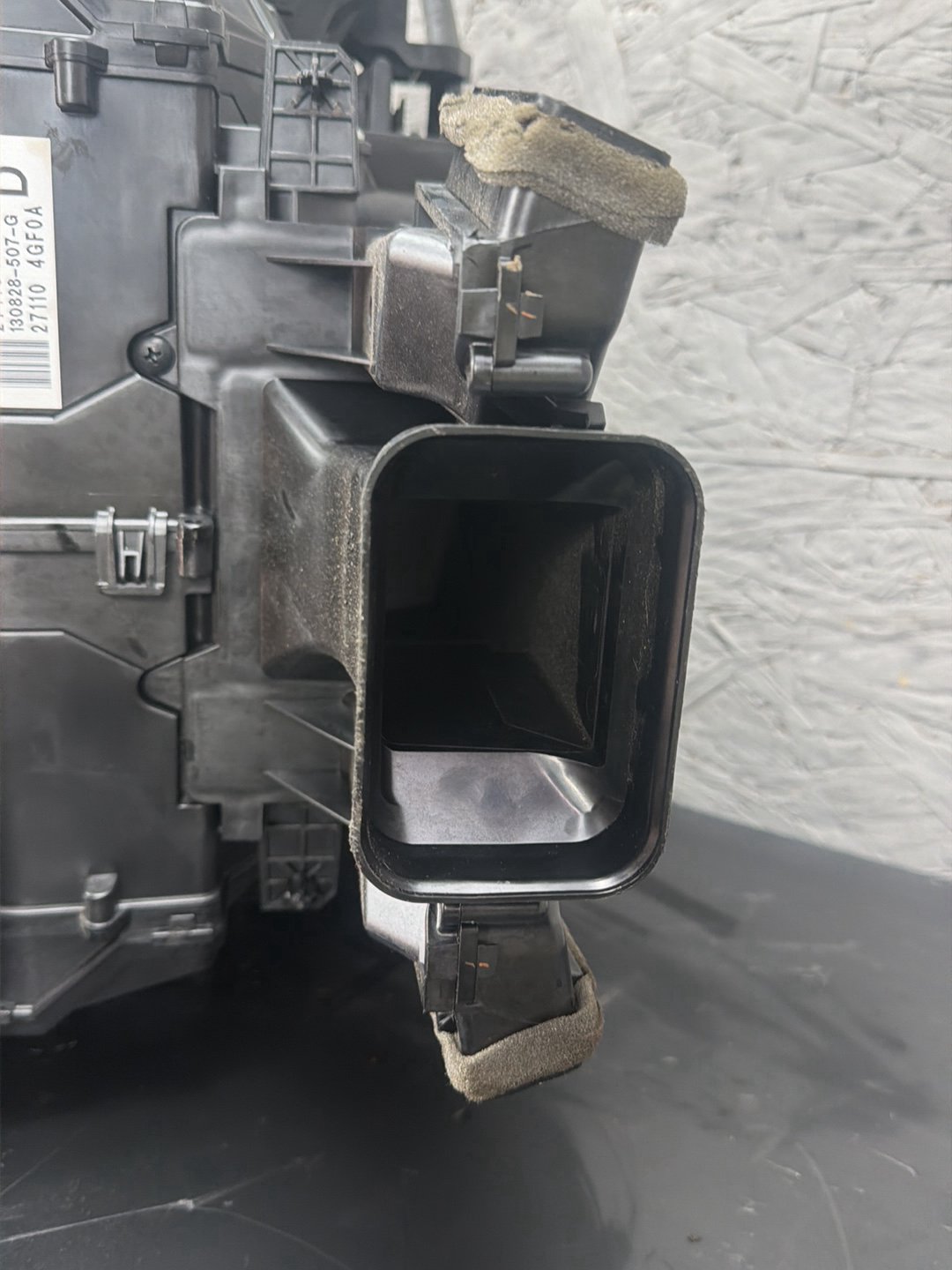 2014-2020 Infiniti Q50 HVAC Heater AC Evaporator Housing Case OEM