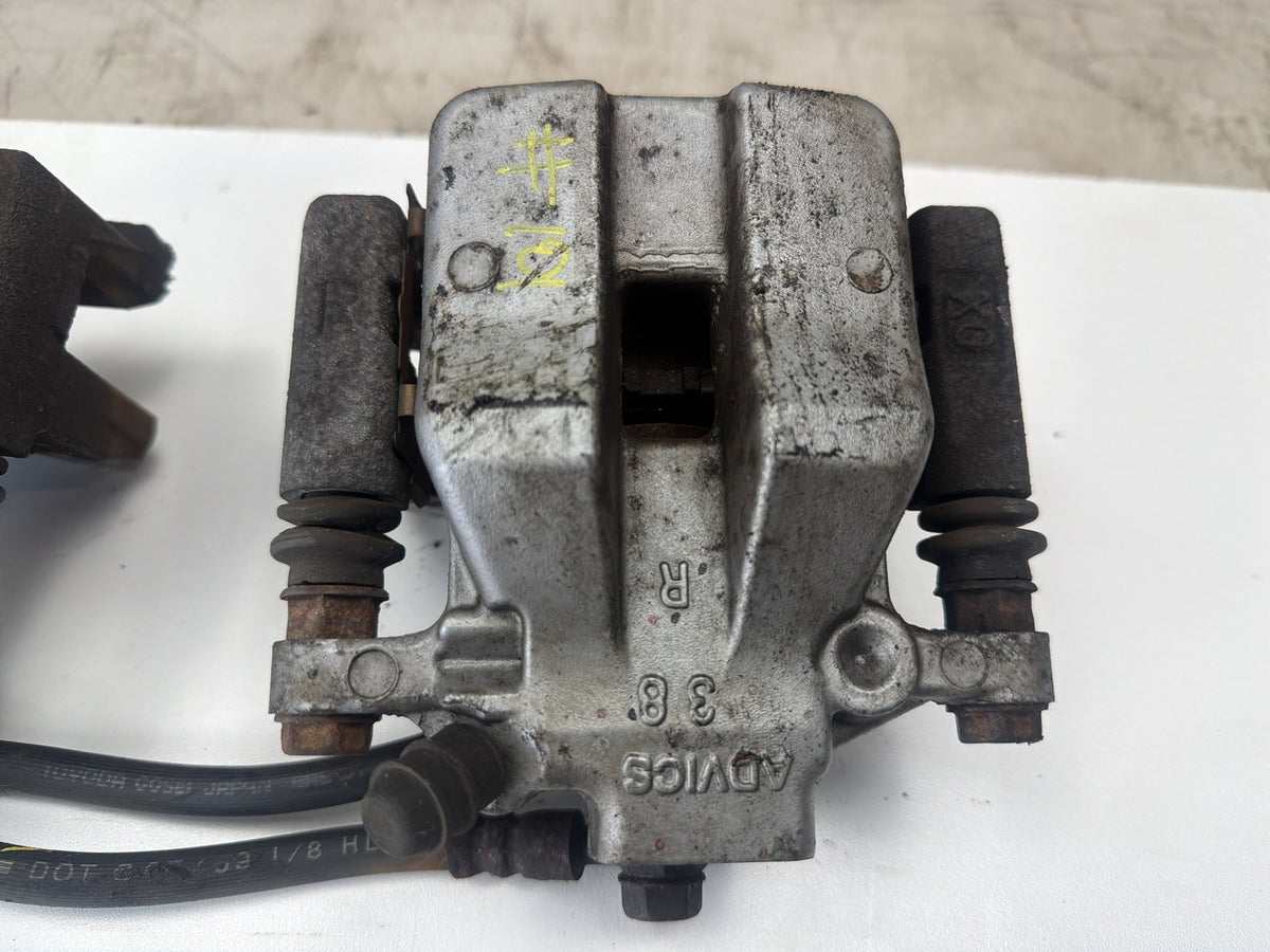 2007-2012 Lexus ES350 Front Brake Caliper Left Right Pair Set with Brackets OEM