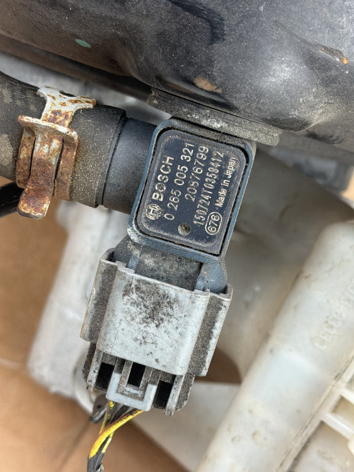 2016-2019 Chevrolet Cruze Power Brake Booster Master Cylinder 13399808 OEM