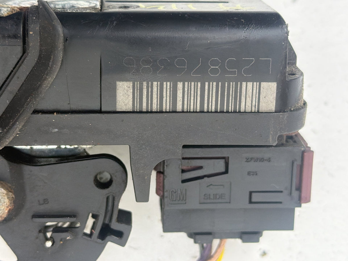 2007-2014 GMC DENALI GMT900 Front Left Driver Side Power Door Lock Actuator OEM