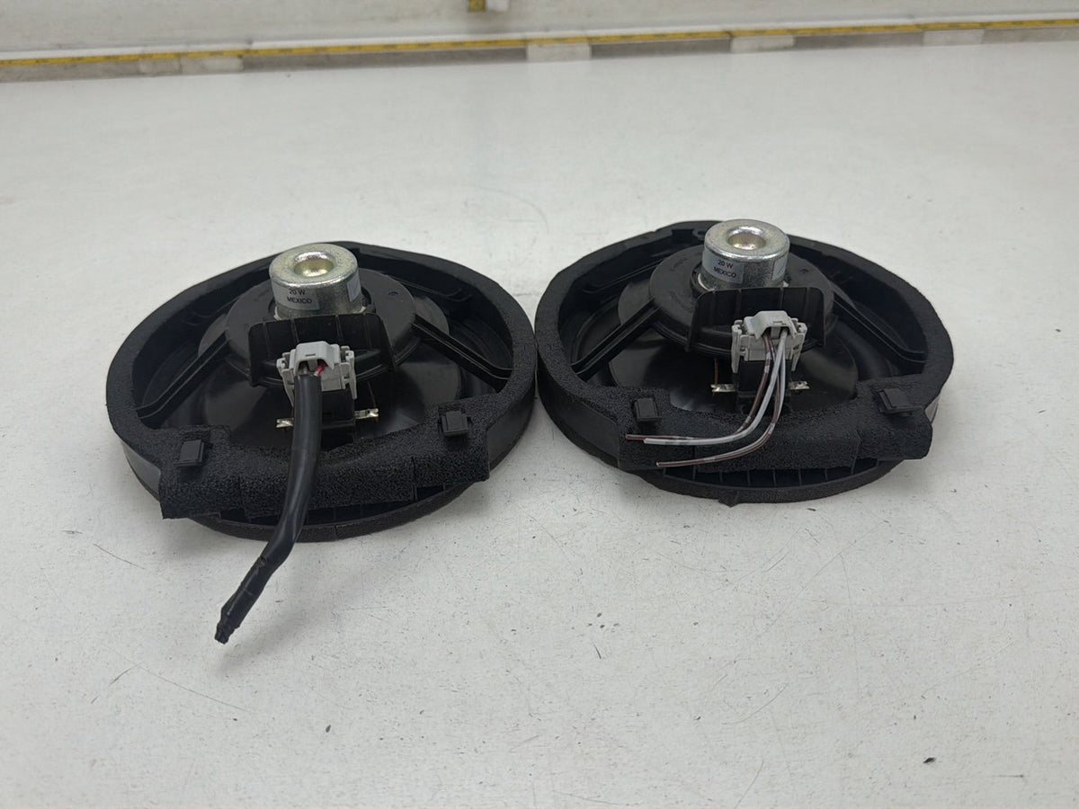 2007-2012 Front Right Audio Radio Door Speakers Pair Set 39120-STK-A01 OEM