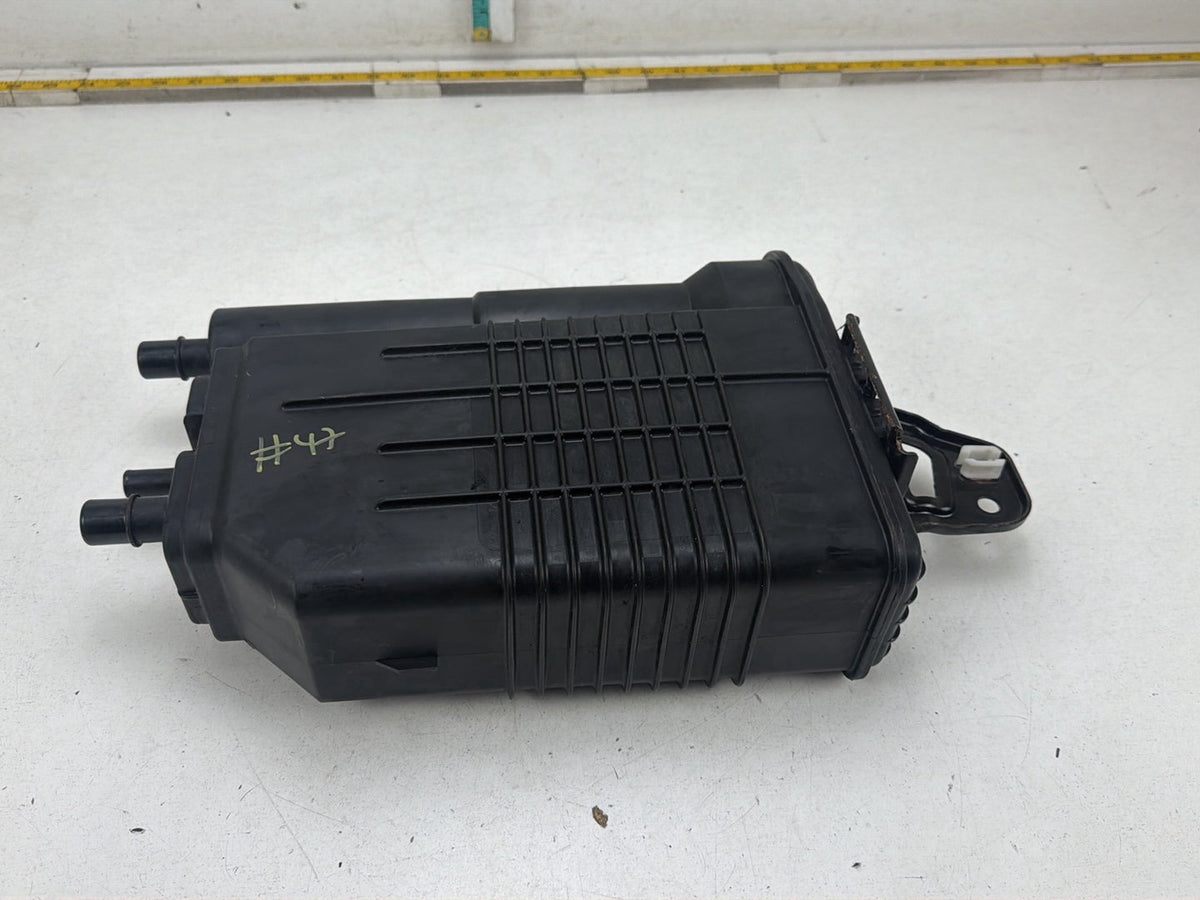 2017-2018 Toyota Sienna L30-Fuel Vapor Evaporator Charcoal Canister OEM