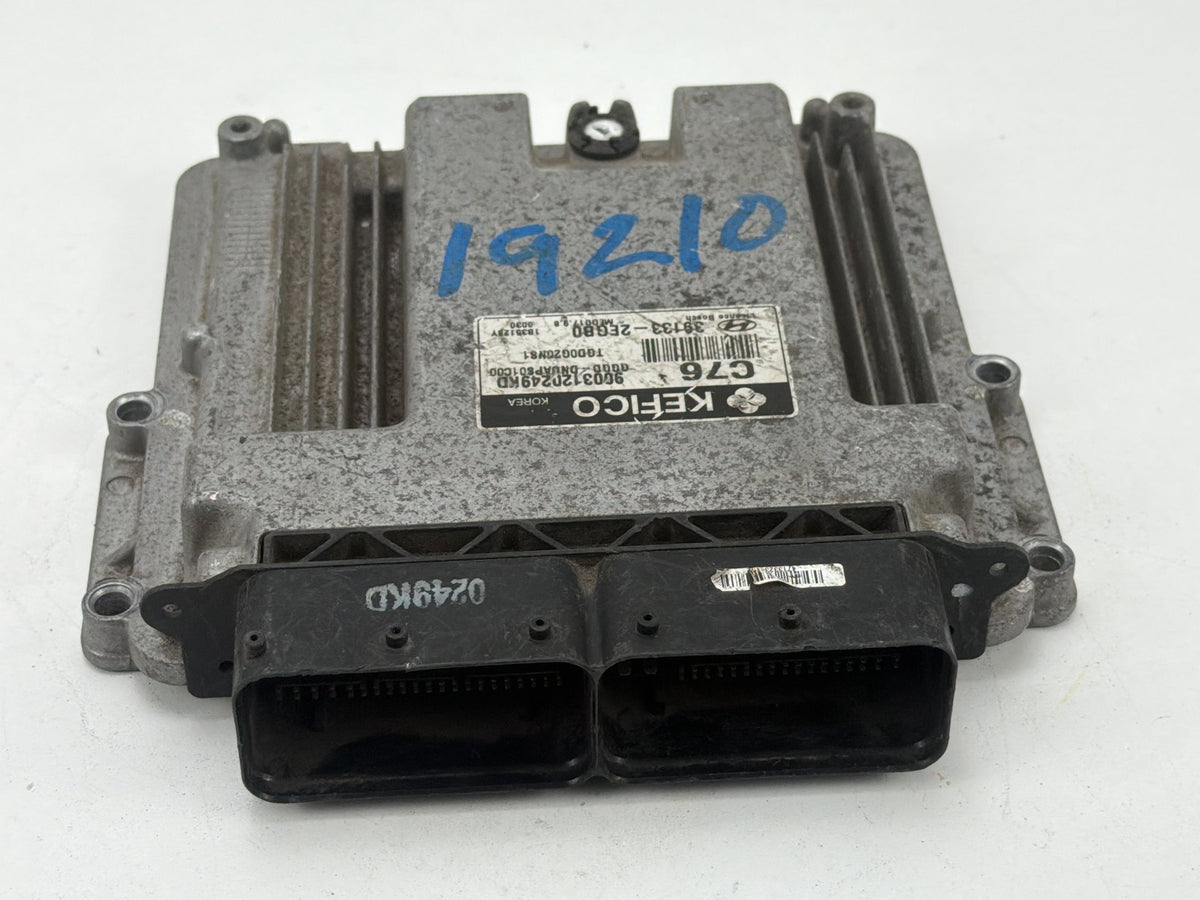2014-2016 Hyundai Elantra Engine Computer/ ECU Control Module 39133-2EGB0 OEM