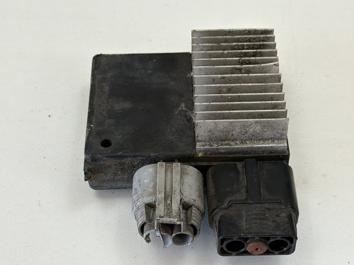 2010-2015 Lexus IS250 E20 - Radiator Fan Control Module 89257-26020 OEM