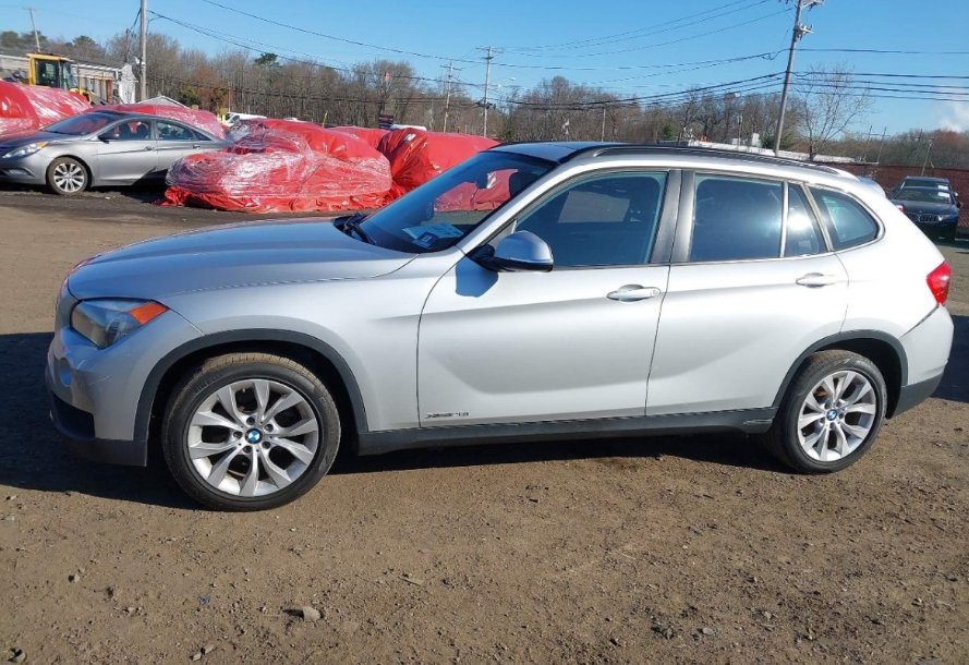 2014 BMW X1 E84 SUV Left Rear Door OEM