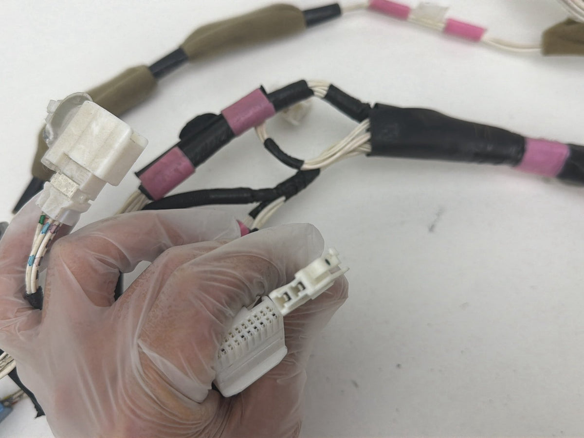 2010- 2015 Toyota Prius W30- Front Left Driver Side Door Wiring Harness OEM