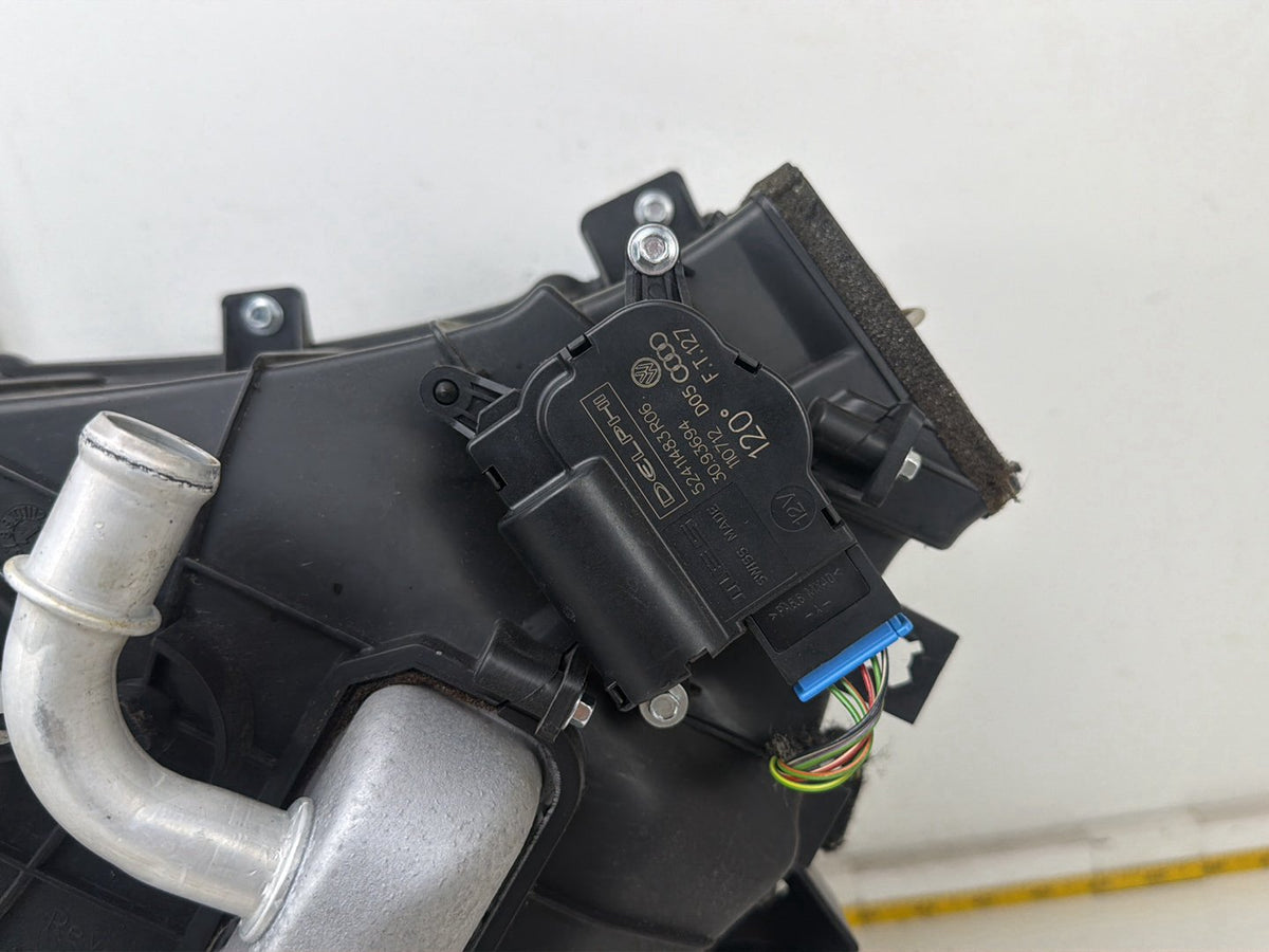 2007-2015 Audi Q7 4L - Rear Blower Motor Assembly With Housing 4L0820 004E OEM