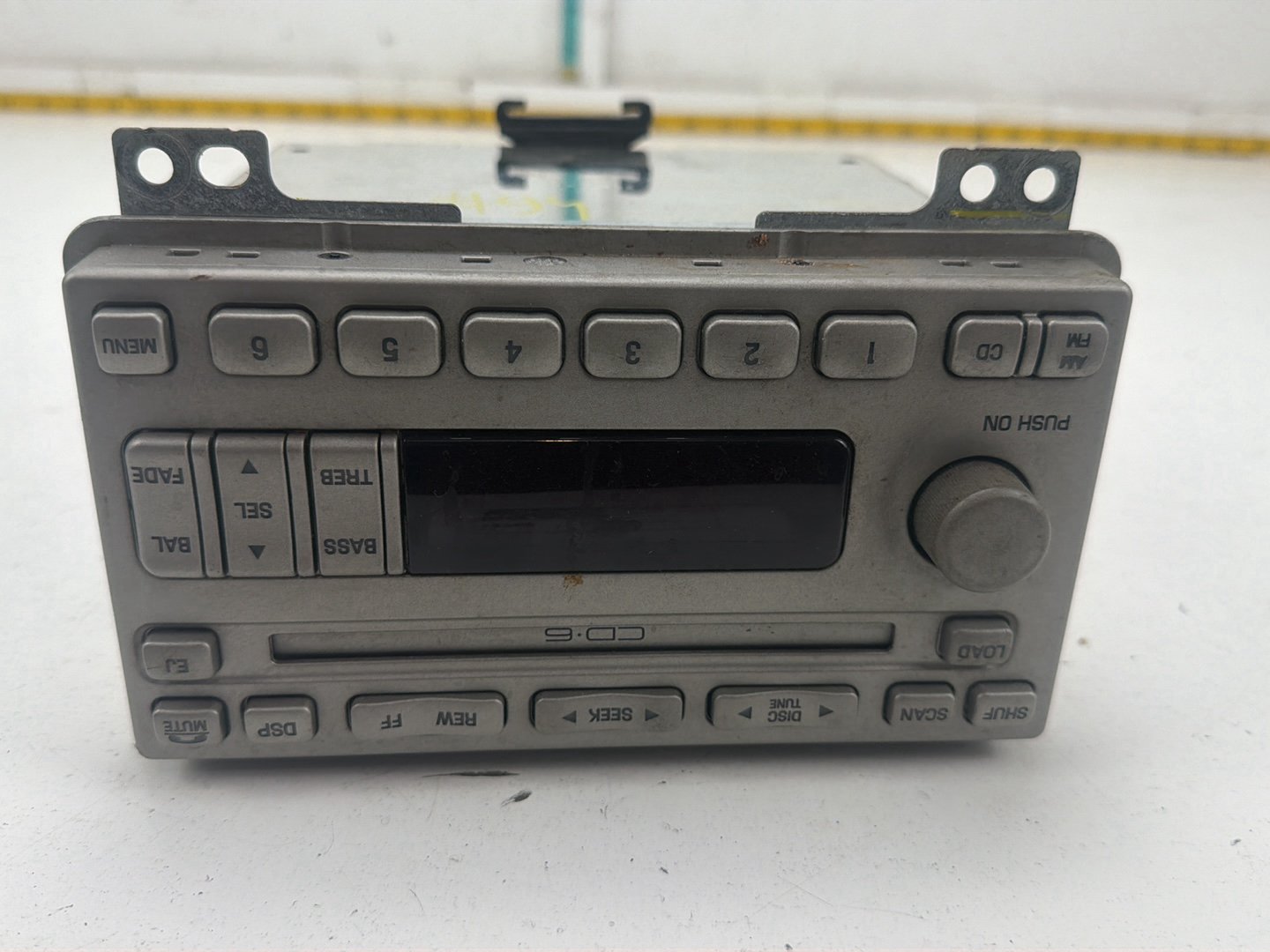 2001-2004 Lincoln Navigator U228-Am Fm Factory Radio w/CD 6 Disc YL2F-18A965-AD OEM