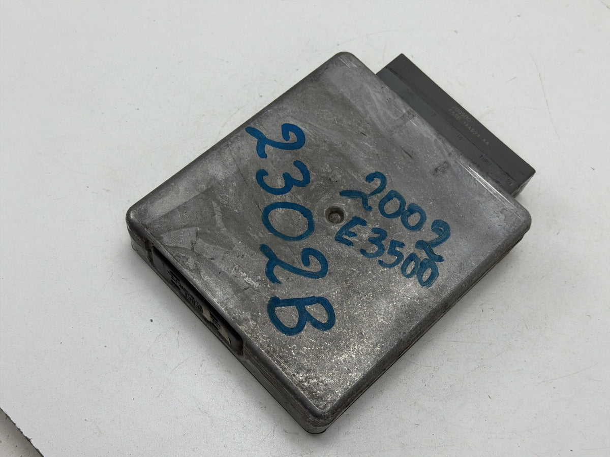 2002 Ford E-350 Super Duty Engine Control Module Unit ECU 2C2A-12A650-ALB OEM