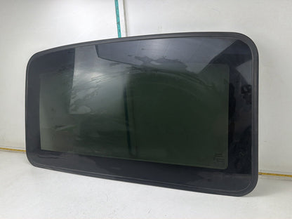 2017-2020 Toyota Sienna Front Overhead Moonroof Sunroof Glass 43R-001390 OEM