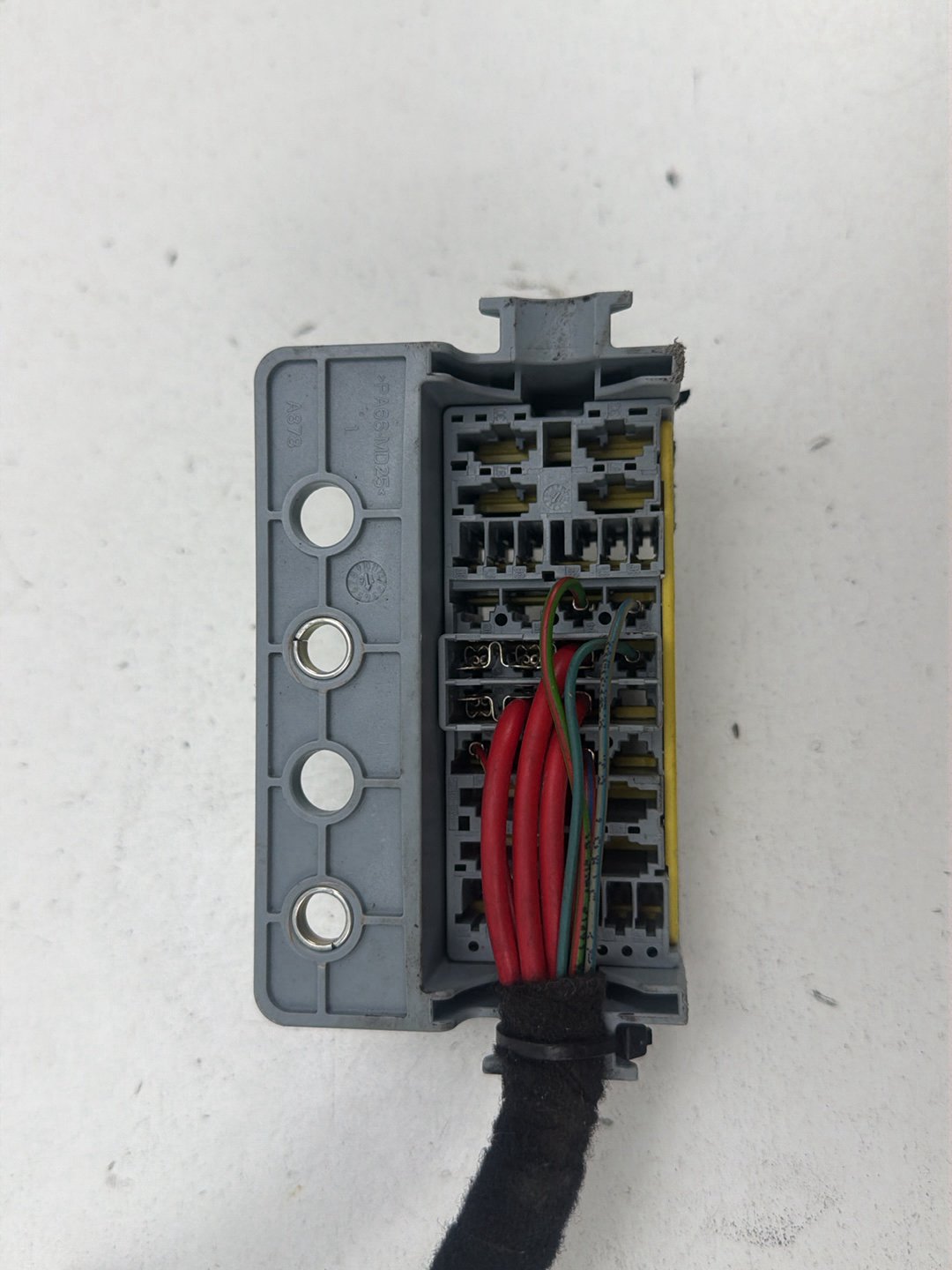 2014-2017 Maserati Ghibli Dashboard Instrument Panel Cabin Fuse Relay Box OEM