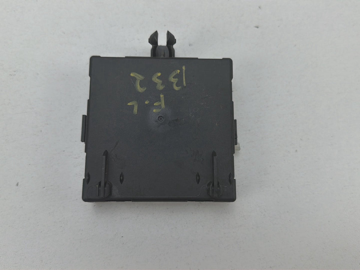 2010-2017 Mercedes-Benz E-Class Front Left Door Control Module A2079000900 OEM