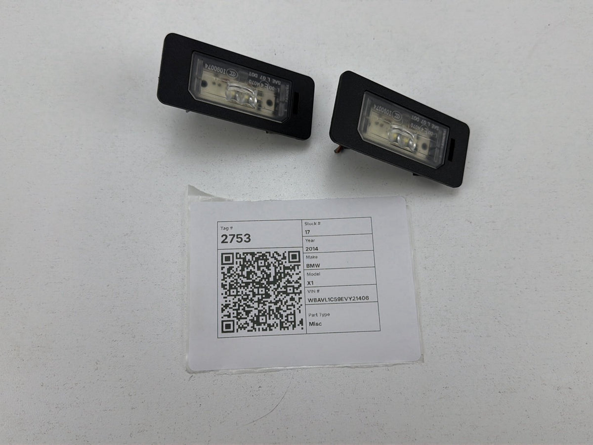 2012-2014 BMW X1 E84 SUV Rear License Plate Light I090074 OEM