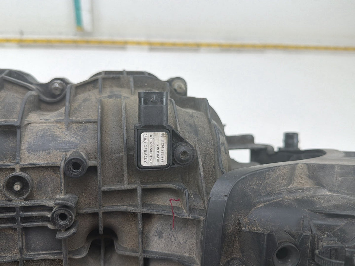 2007-2013 Mercedes-Benz S-Class W221 Engine Intake Manifold A0071533128 OEM