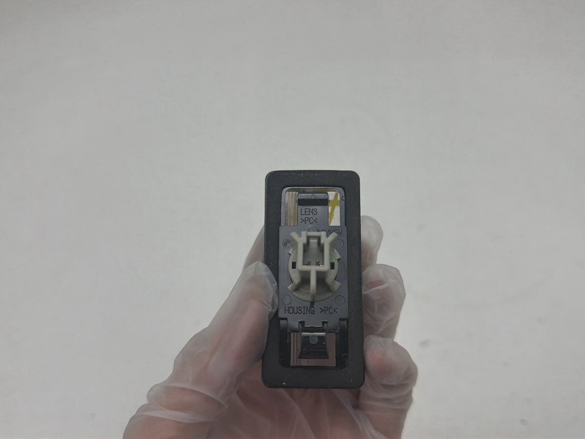 2013-2018 Nissan Altima Rear License Light Lamp 1090037 OEM