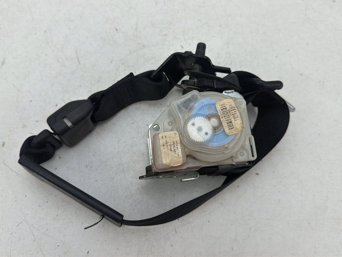2011-2013 Dodge Durango WD - Rear Left Driver Seat Belt 1GN45DX9AB OEM