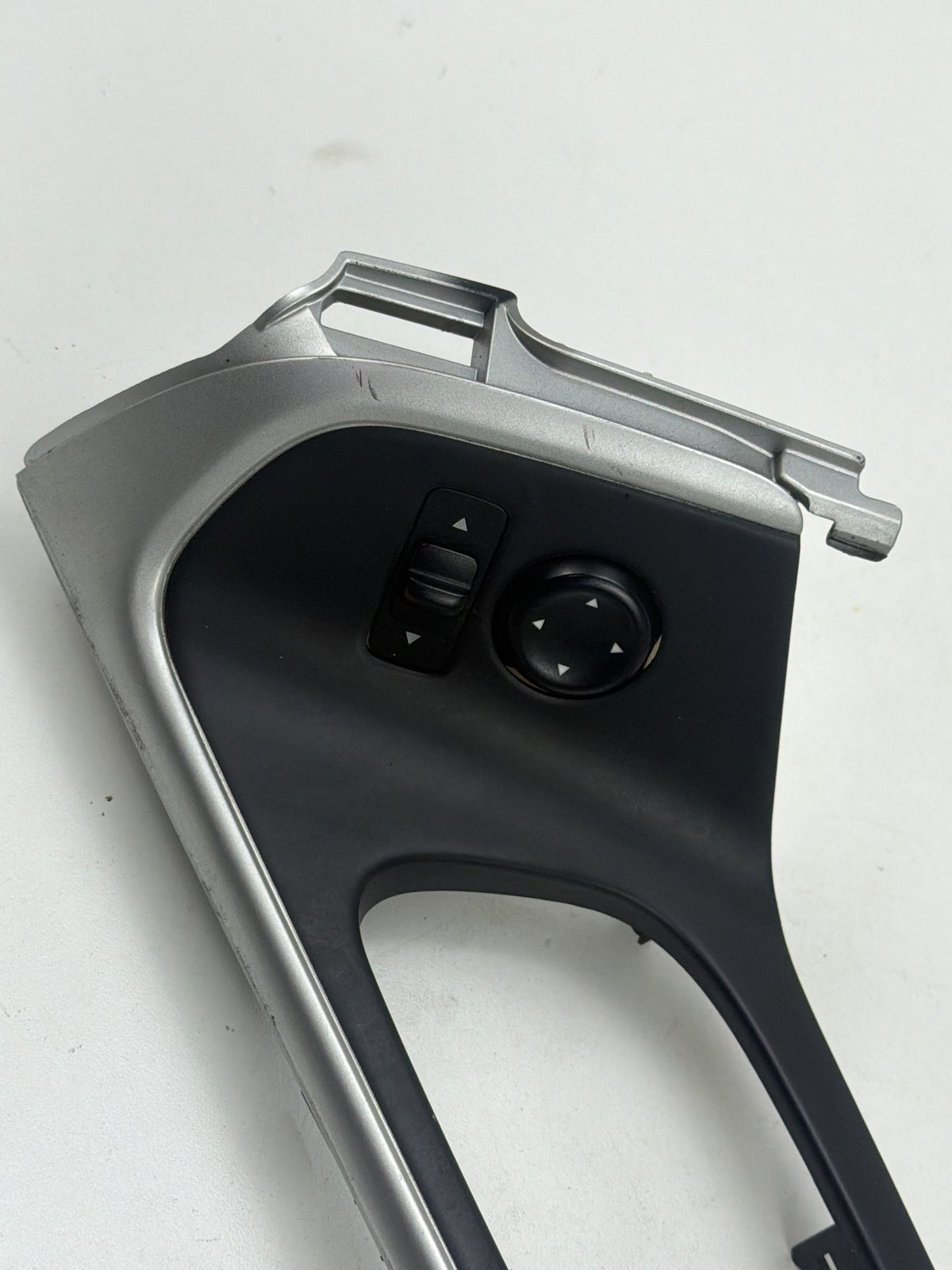 2013-2018 Nissan Altima - Left Side Inner Door Handle 25570 3TB1A OEM