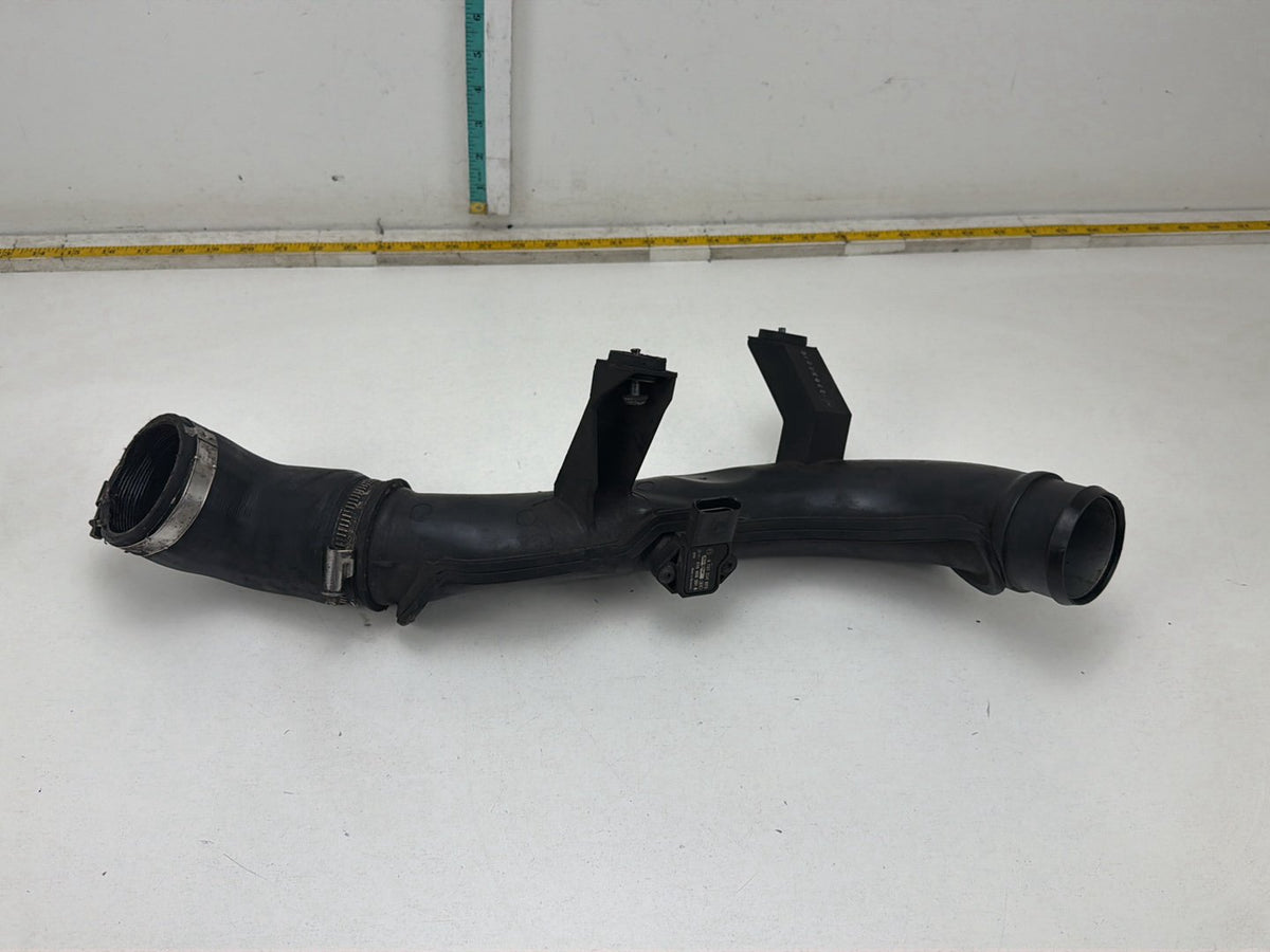 2009-2017 Volkswagen Tiguan MK1-5N-2.0L Turbo Intercooler Hose Pipe w/Sensor OEM