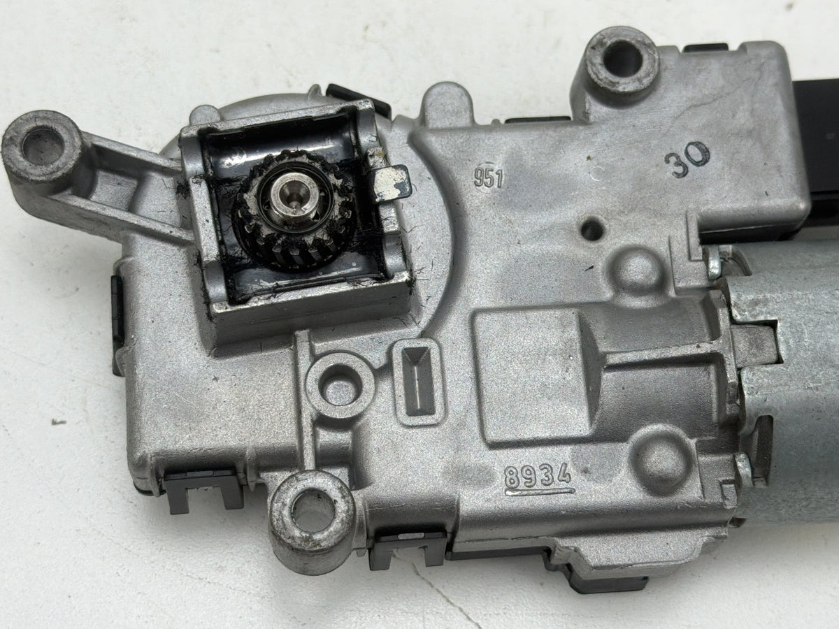 2007-2013 BMW X5 Sunroof Motor Actuator 67616922652 OEM