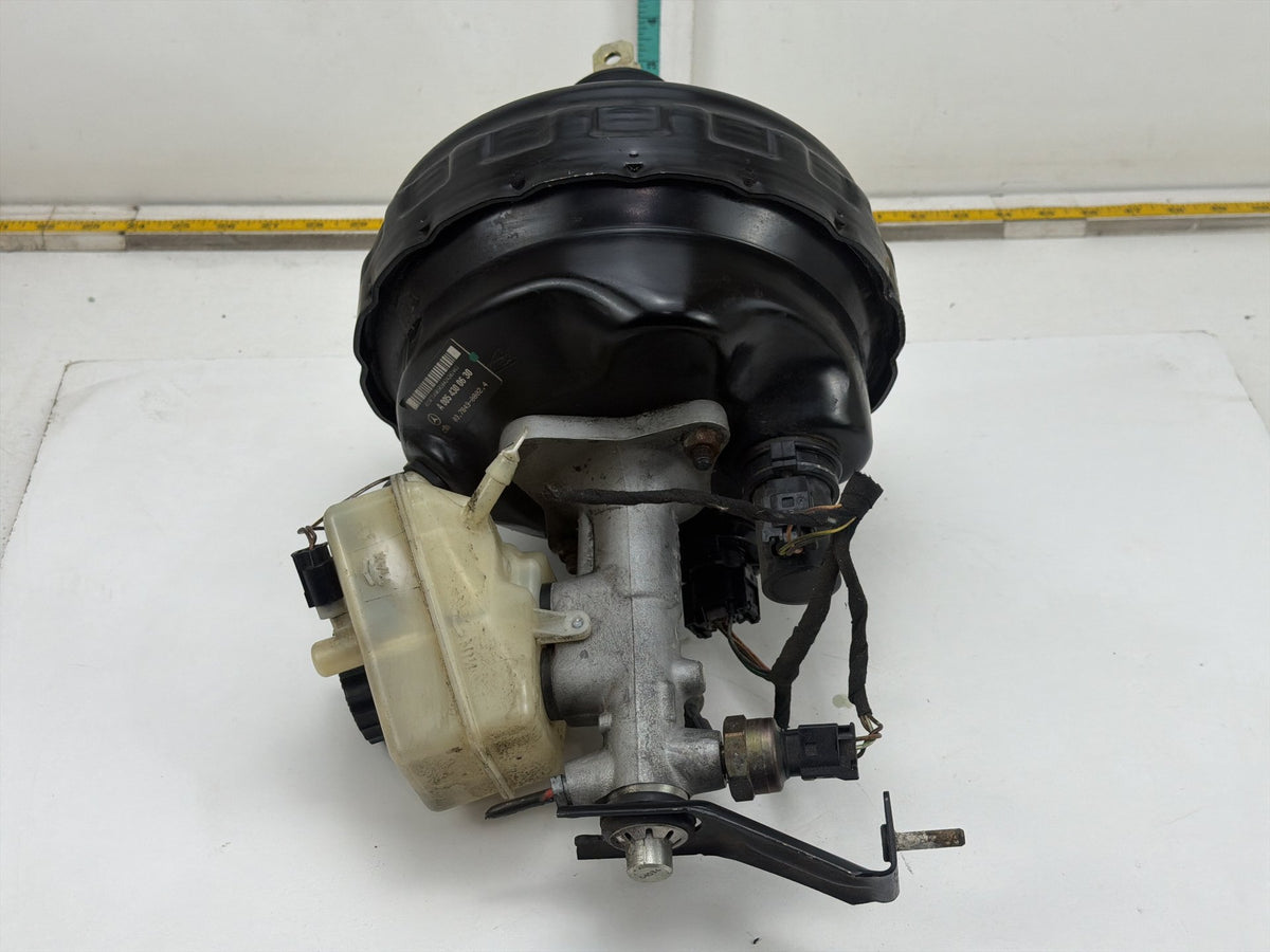 2004-2008 Chrysler Crossfire Power Brake Booster Master Cylinder Reservoir OEM