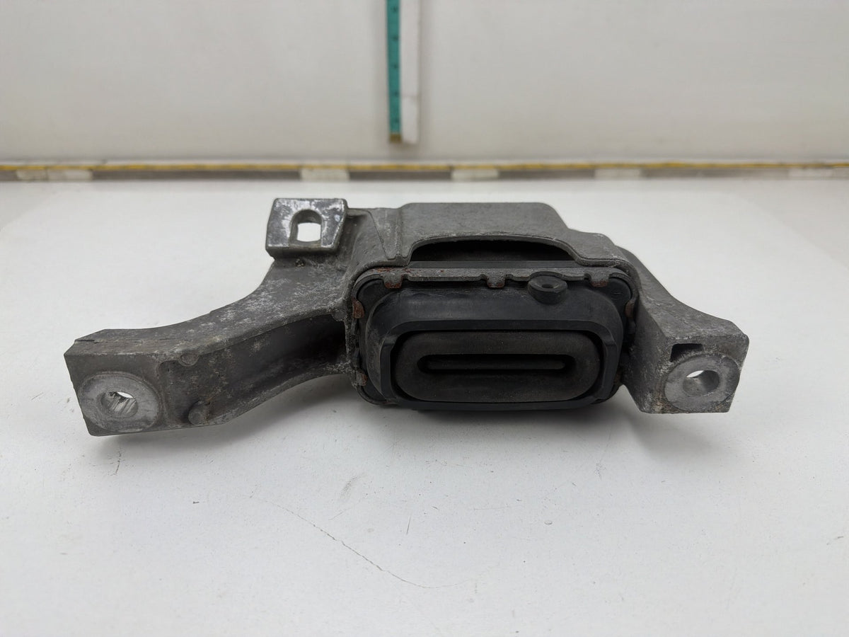 2011-2016 Mini Cooper Countryman Right Passenger Side Engine Mount 6782374 OEM