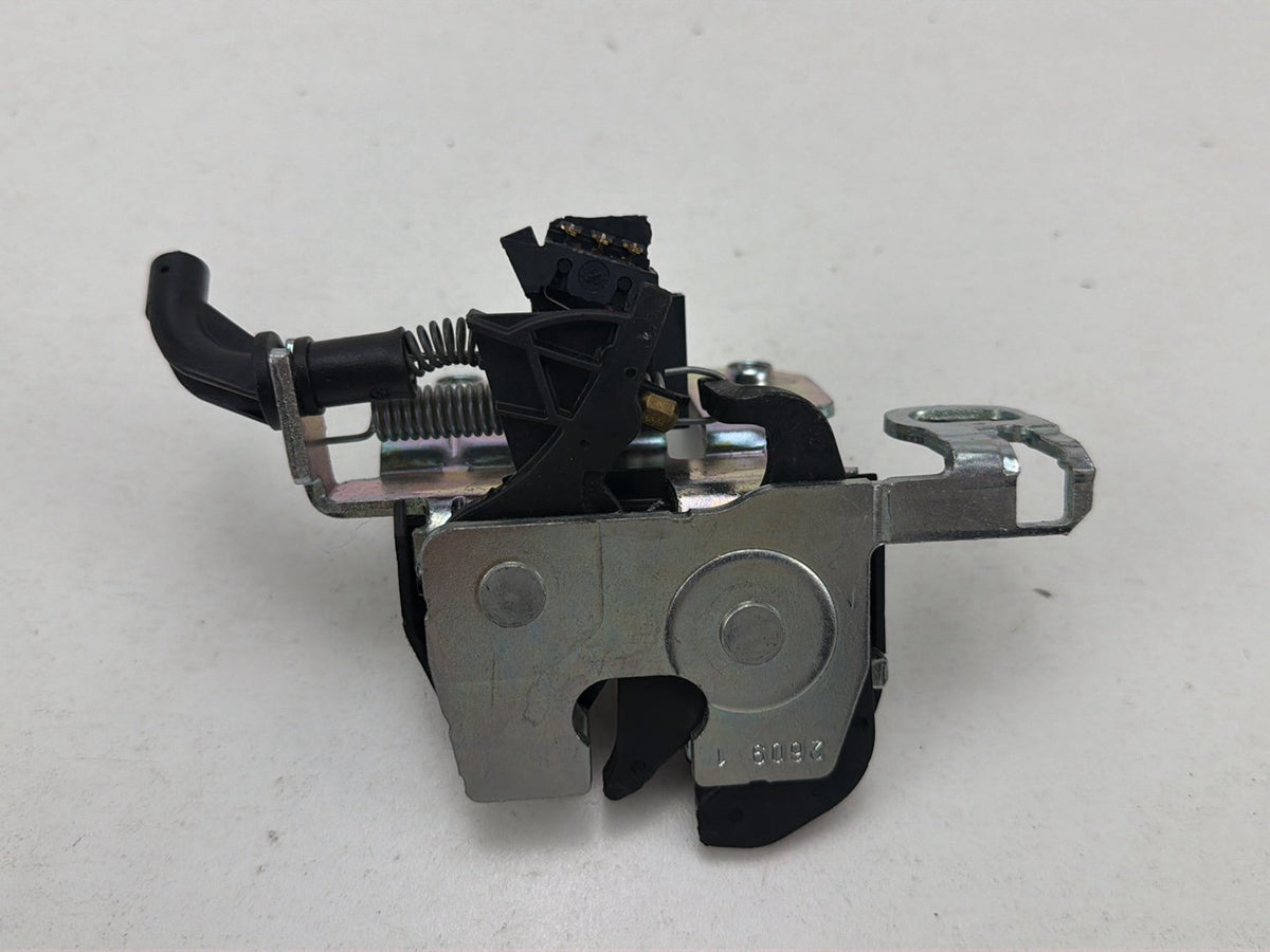 2010-2011 Mercedes-Benz E-Class-Rear Left Rear Release Lock Latch Handle OEM