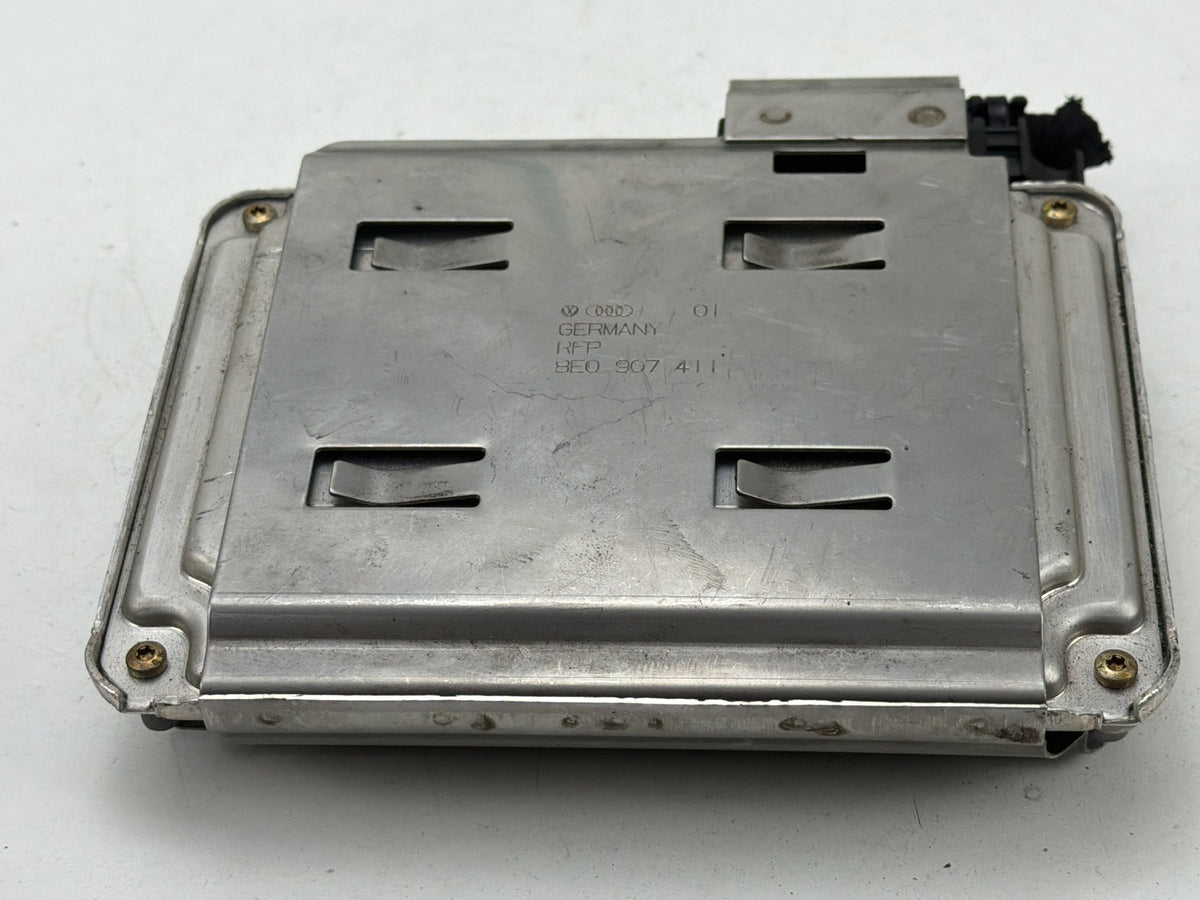 2002-2003 Audi A6 Engine Computer Control Module 8E0 907 411 OEM
