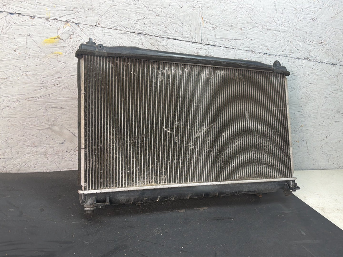 2003-2006 Porsche Cayenne Front Engine Radiator OEM