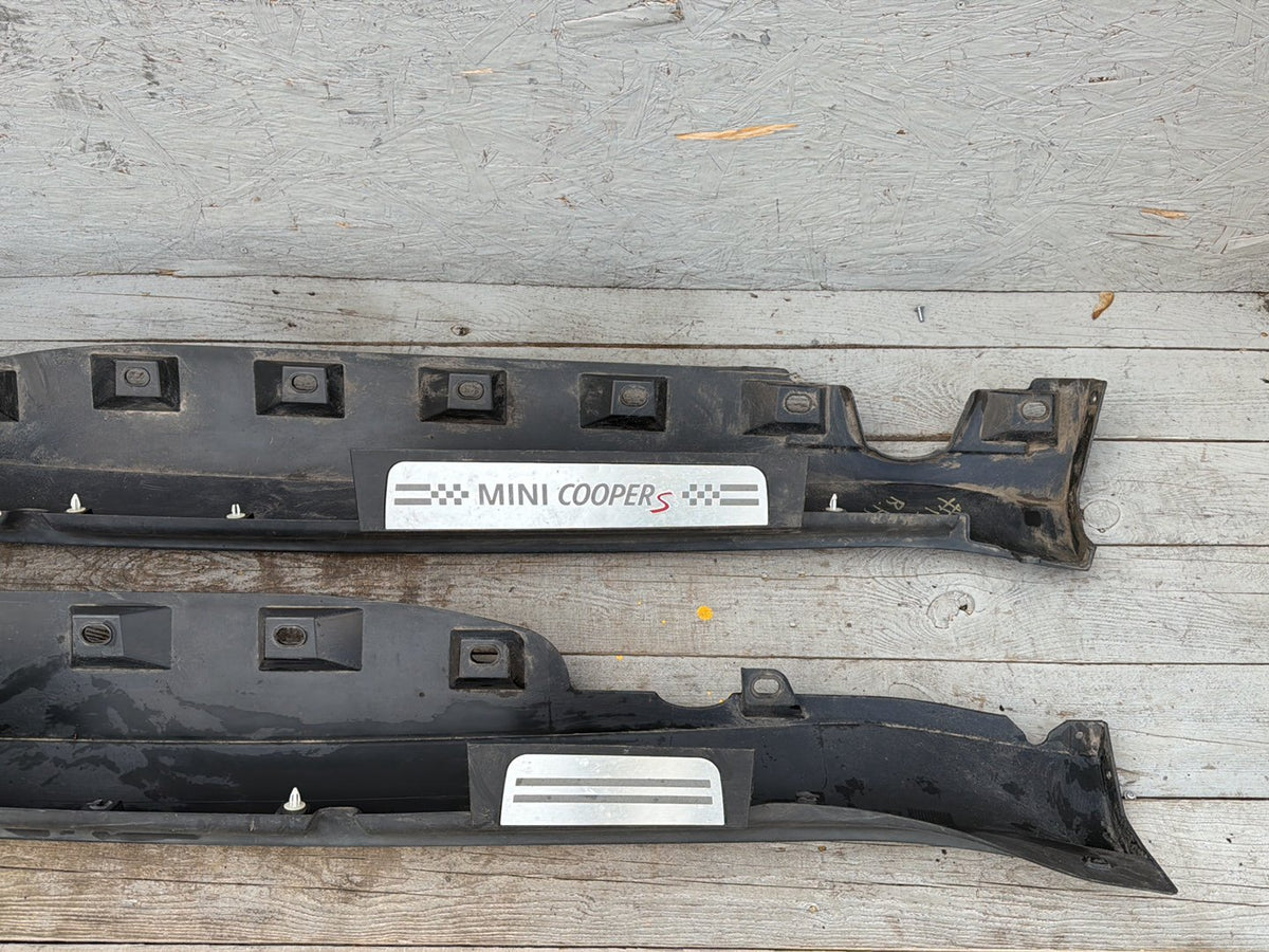 2011-2016 Mini Countryman Side Step/Skirt Rocker Panel 9801887, 9801888 OEM