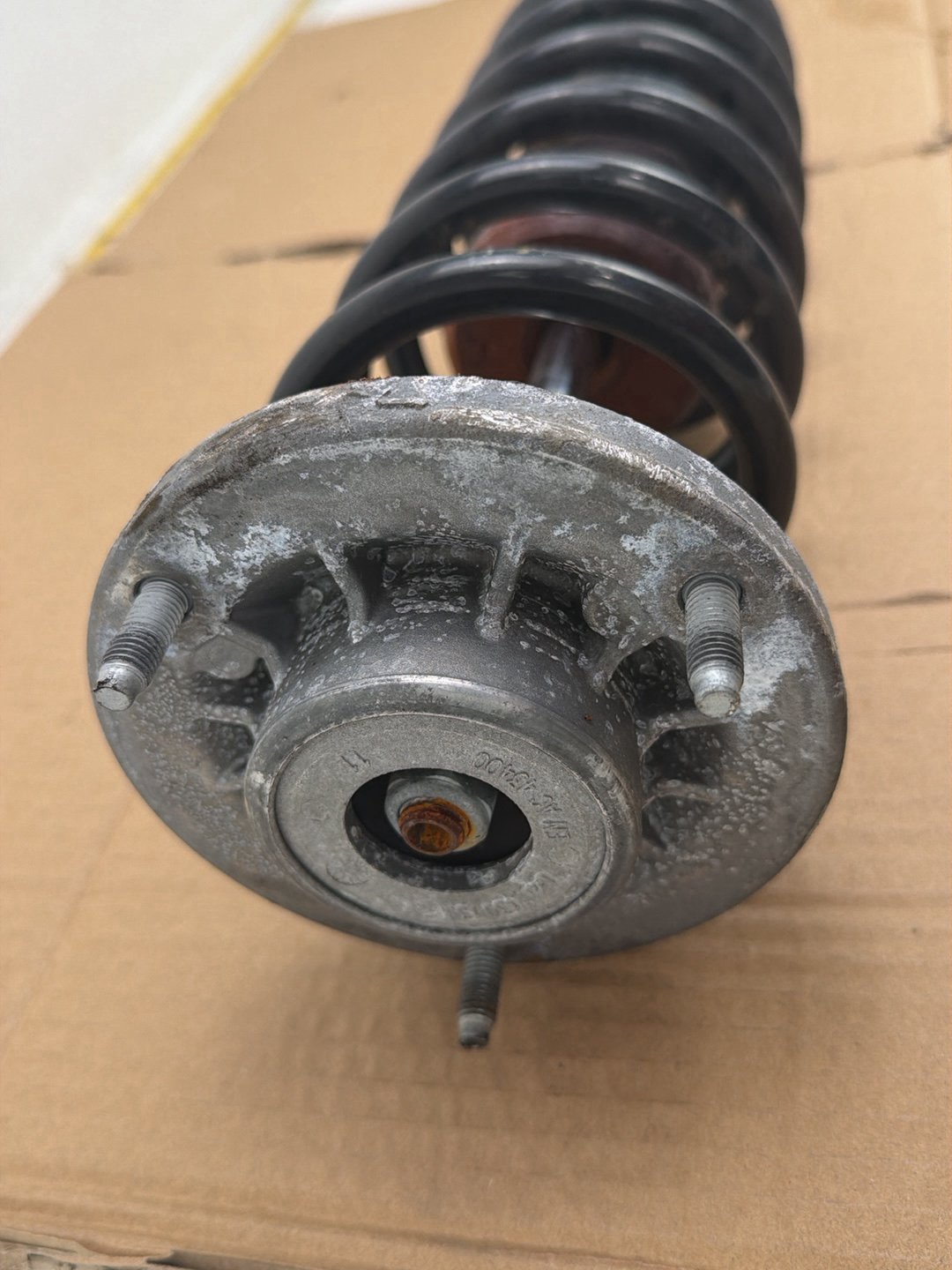 2012-2014 BMW 528i F10 Left Rear Shock Absorber 814903008567 OEM