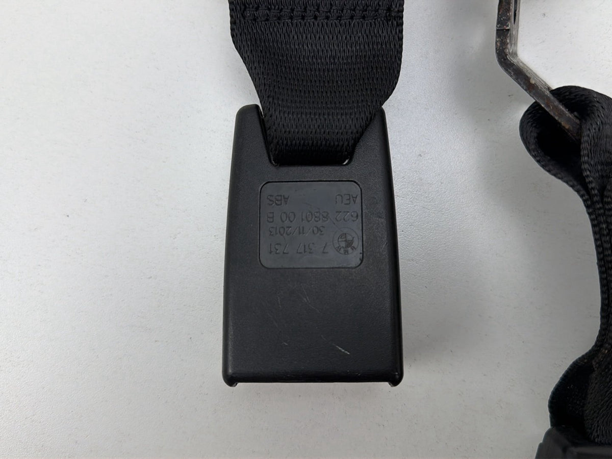 2012-2014 BMW X1 E84 SUV Rear Right Seat Belt Buckle 7317731 OEM
