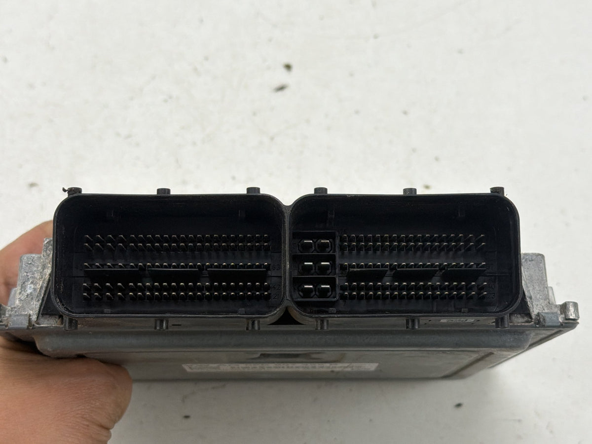 2015-2017 Volkswagen Golf Engine Computer Control Module 06K 907 425 B OEM
