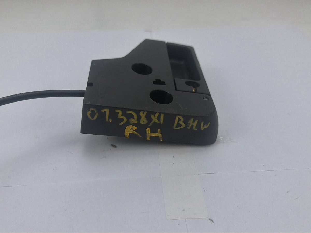 2007-2008 BMW 328xi Right Passenger Side Fold Seat Release Latch OEM