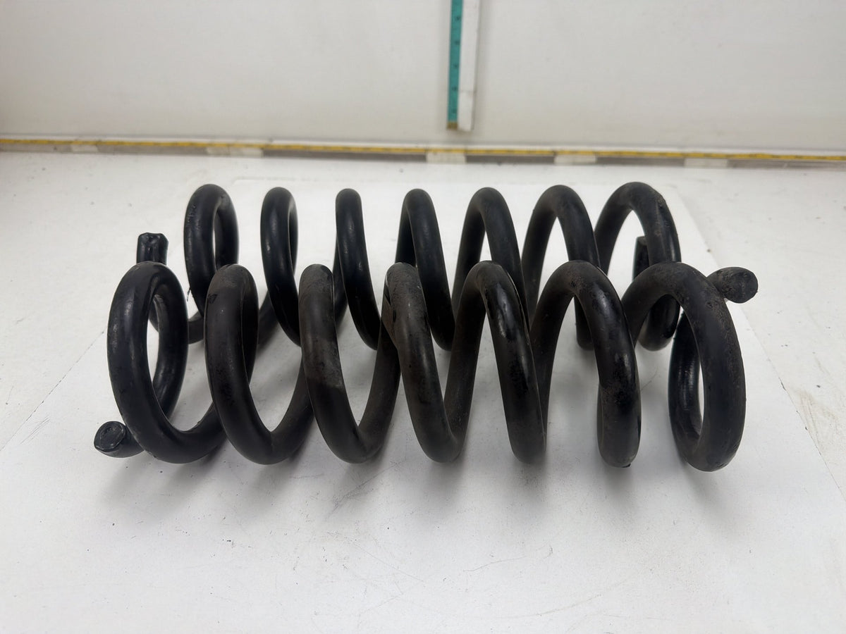 2014-2020 Maserati Quattroporte Rear Left/Right Suspension Coil Springs OEM