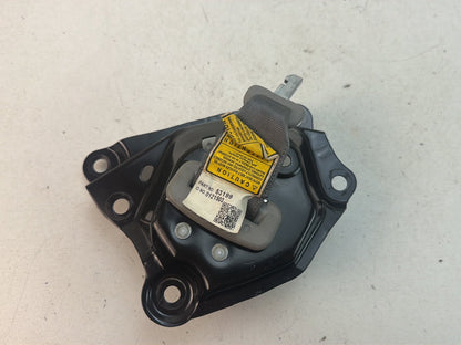 2015-2017 Toyota Sienna L30 - Rear Right 3rd Row Seat Belt Retractor C085407 OEM