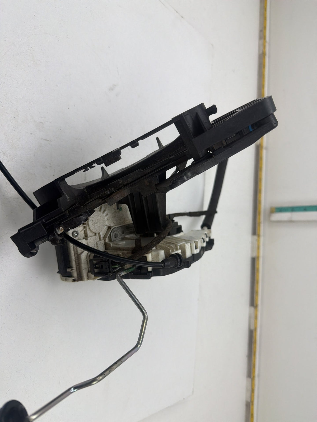 2013-2016 Dodge Charger Left Rear Door Lock Actuator w/ Bracket 04589915AD OEM