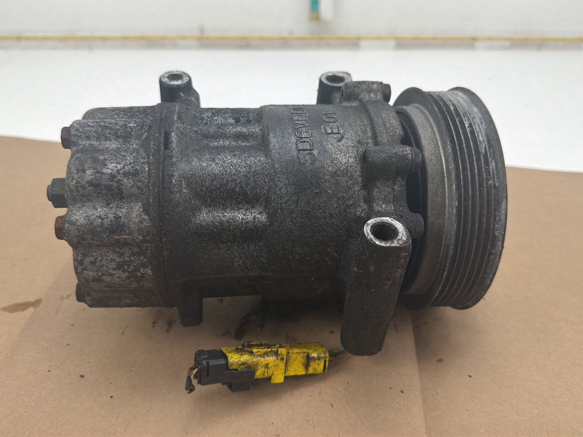 2009-2015 MINI Cooper R56 A/C Compressor 2758433 OEM