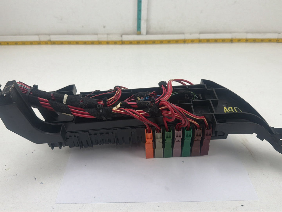 2012-2015 Mercedes-Benz ML550 Fuse Relay Box Junction Block A1665402350 OEM