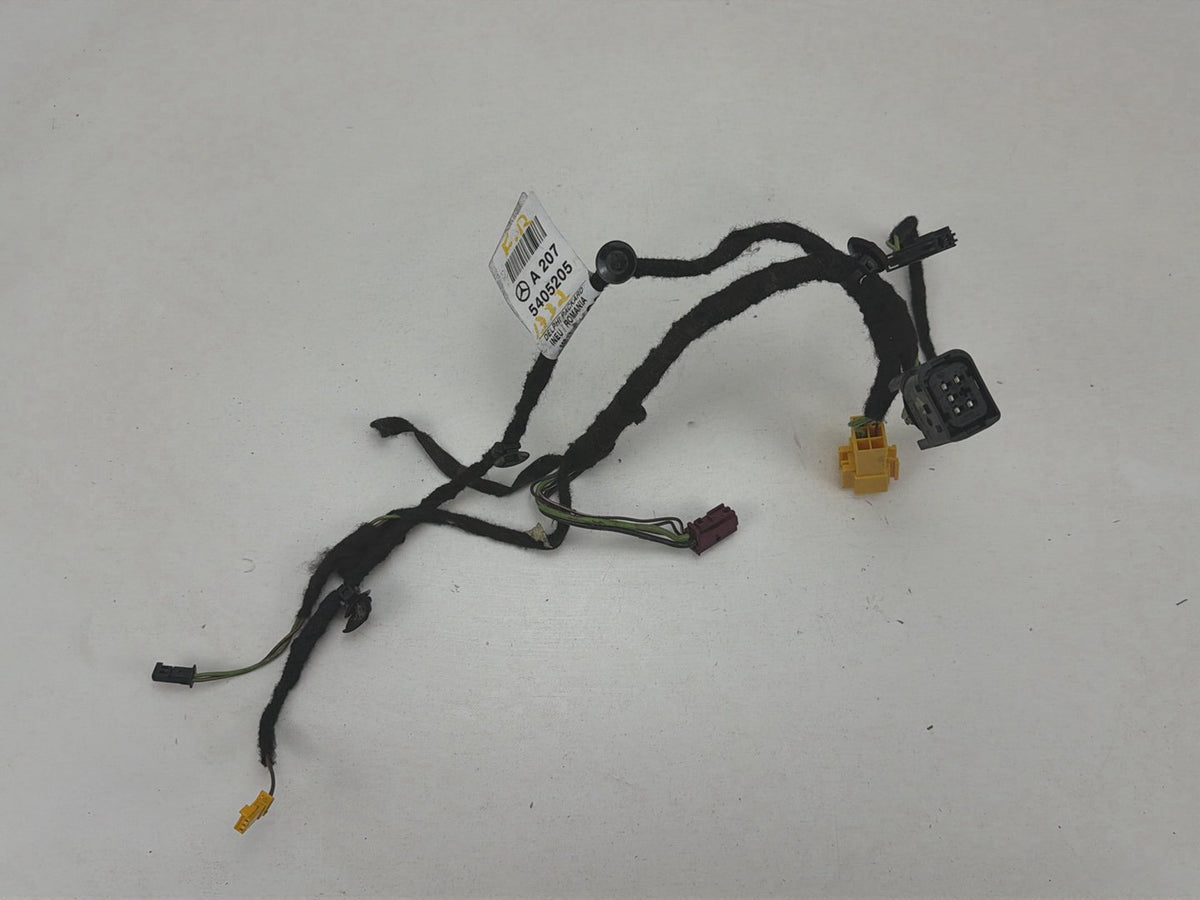 2010-2013 Mercedes-Benz E-Class-Left Front Door Wiring Harness A2075405205 OEM